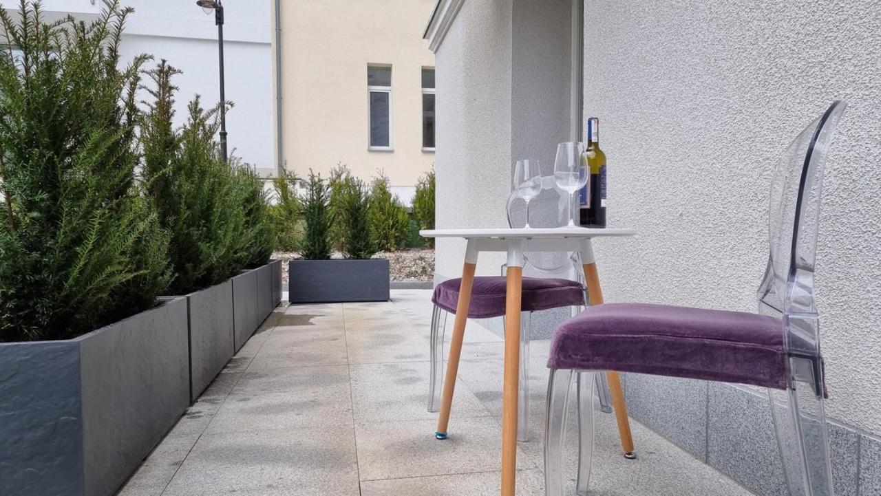 Apartamenty Swinoujscie - Wisus ภายนอก รูปภาพ