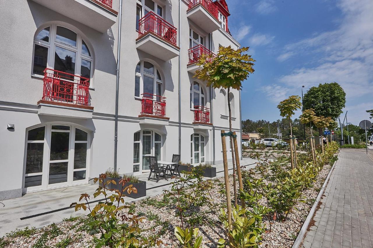 Apartamenty Swinoujscie - Wisus ภายนอก รูปภาพ