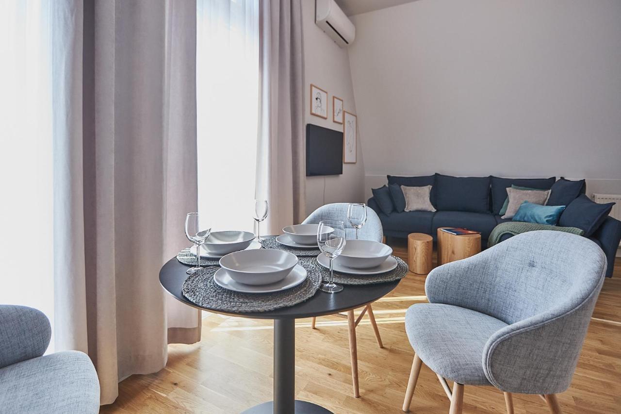 Apartamenty Swinoujscie - Wisus ภายนอก รูปภาพ